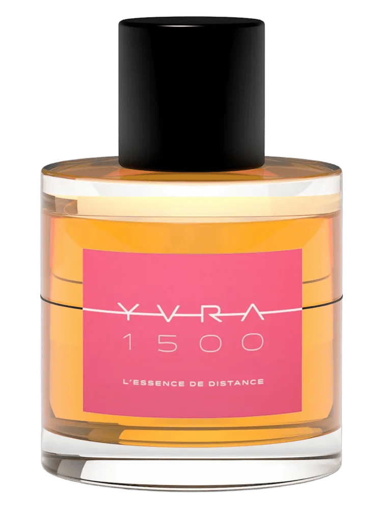 1500 - L'Essence de Distance by Yvra
