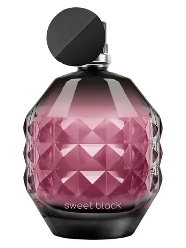 Sweet Black by Cyzone