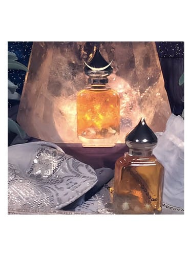 Full Moon Annointing Oil by Mermade Magickal Arts