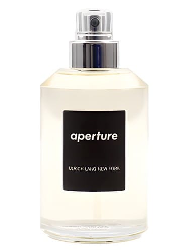 Aperture by Ulrich Lang